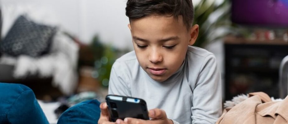 Dicas para tirar o vício de celular do meu filho